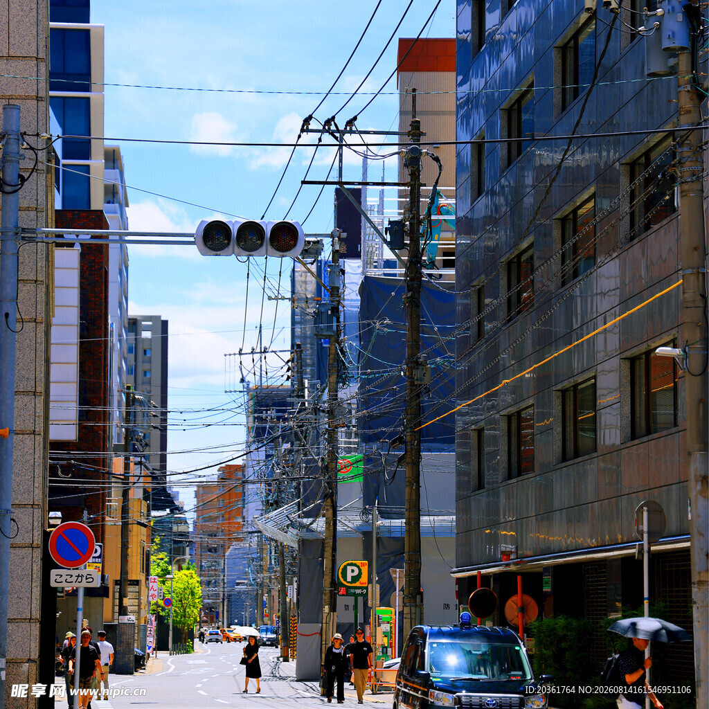 城市街道景象