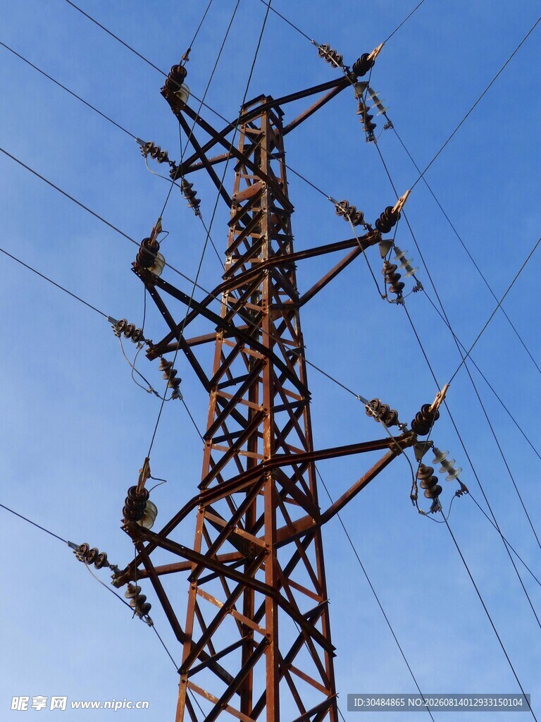 高耸输电塔