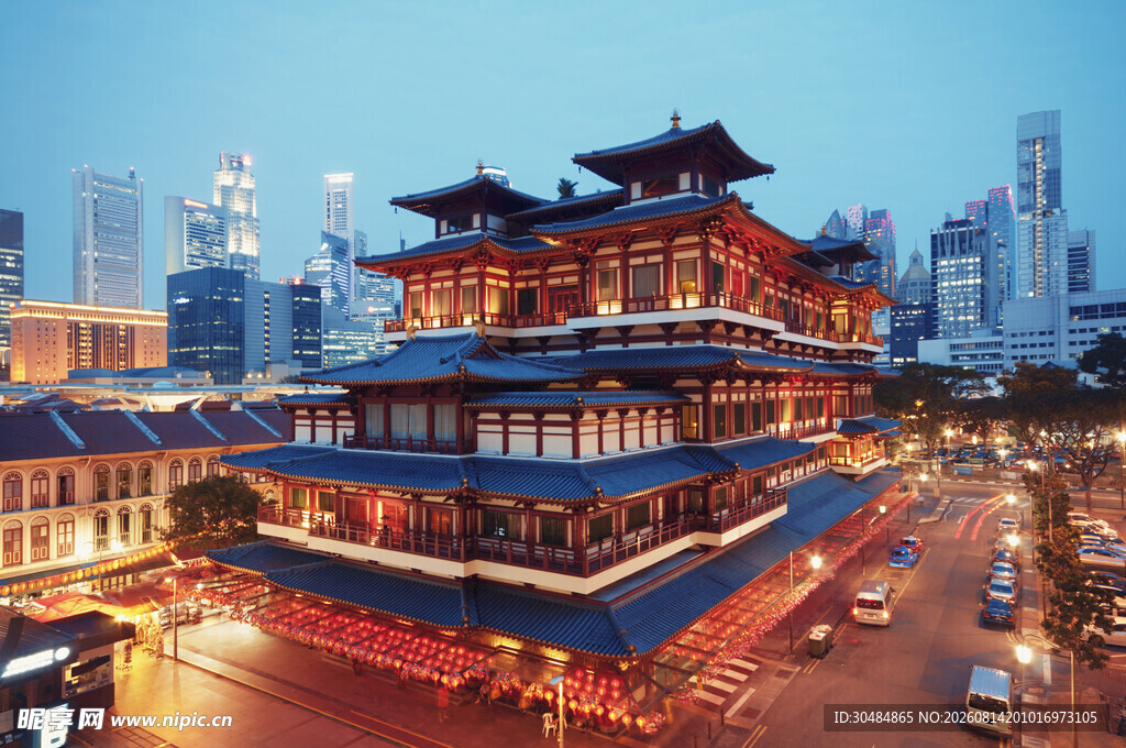 新加坡中式古建筑夜景