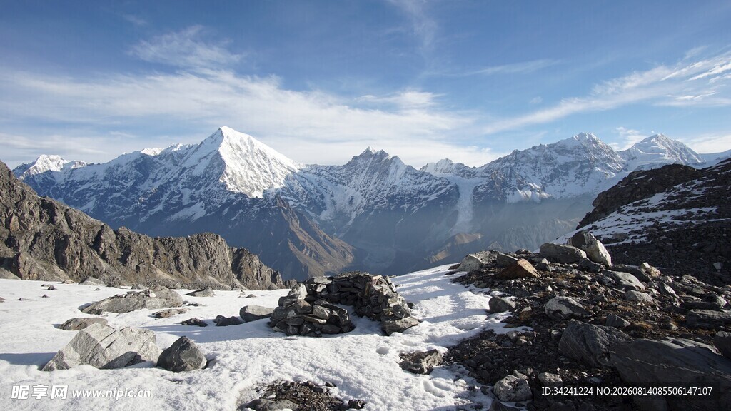 雪山壮丽风光