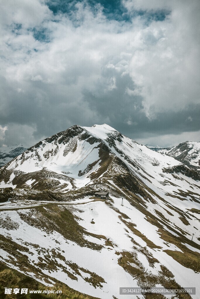 雪山壮丽风光