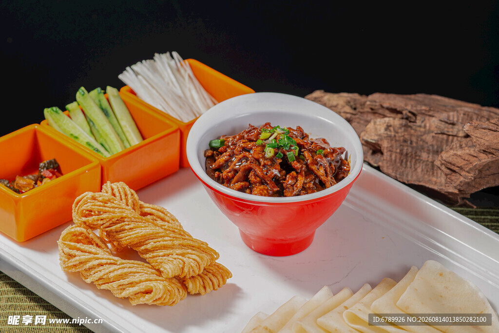 京酱肉丝