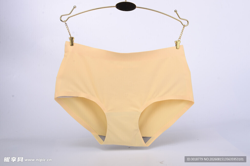 黄色女士内裤展示