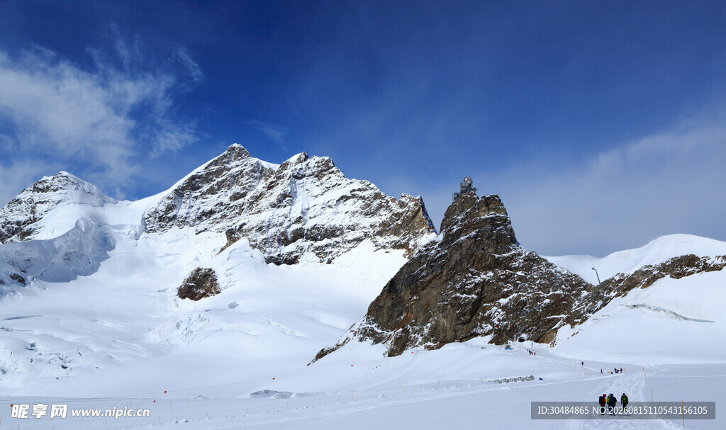 雪山壮丽风光