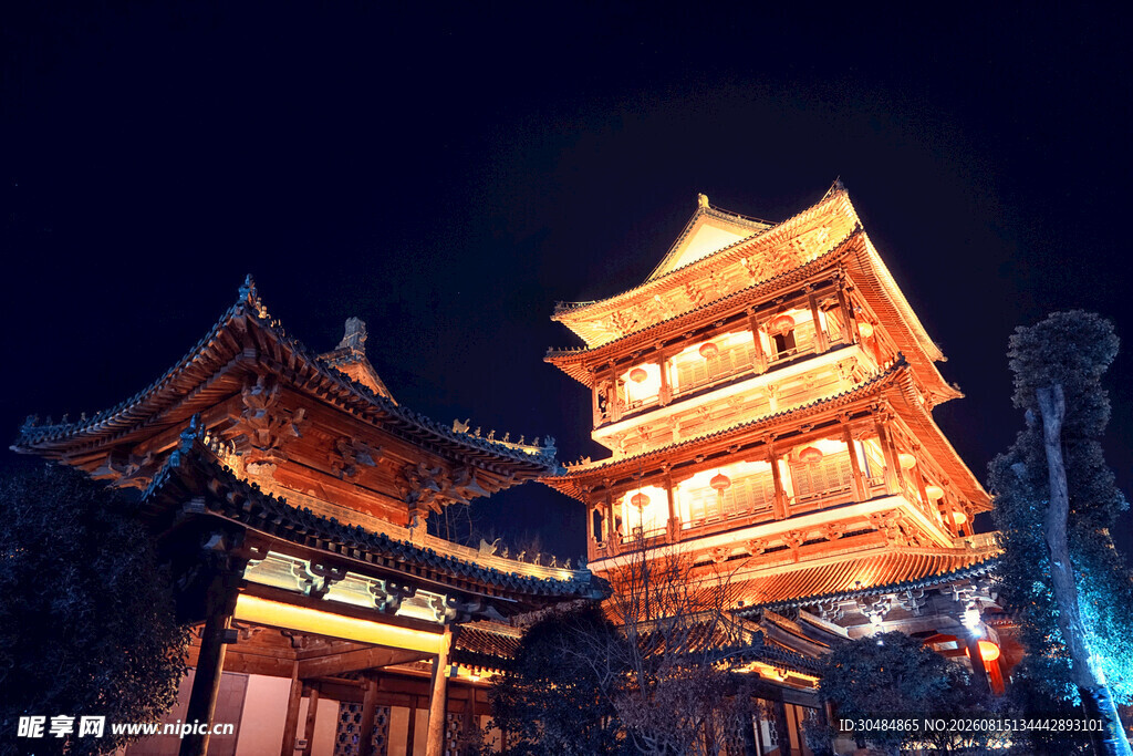 台儿庄景区夜景 