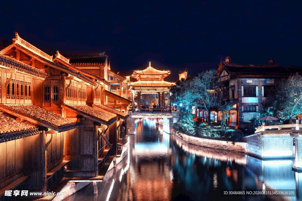 台儿庄景区夜景