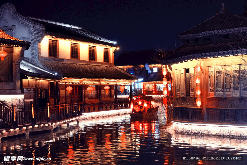 台儿庄景区夜景 