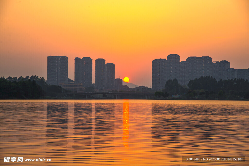 东莞松山湖风景图 