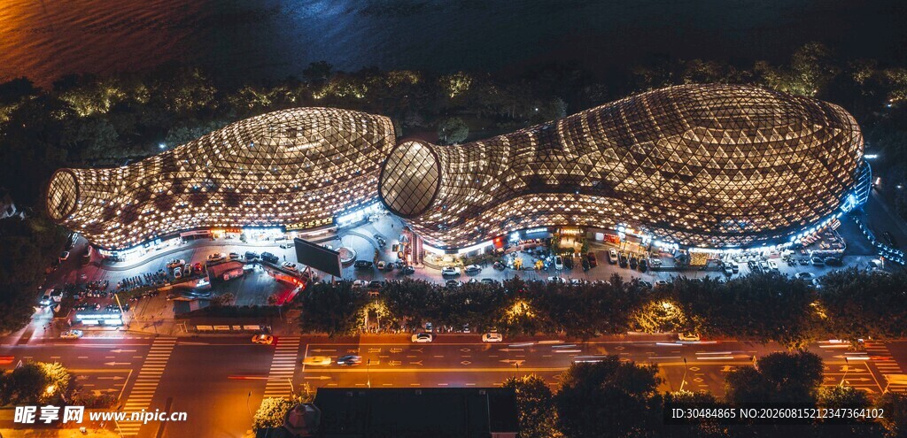广西柳州双鱼汇夜景