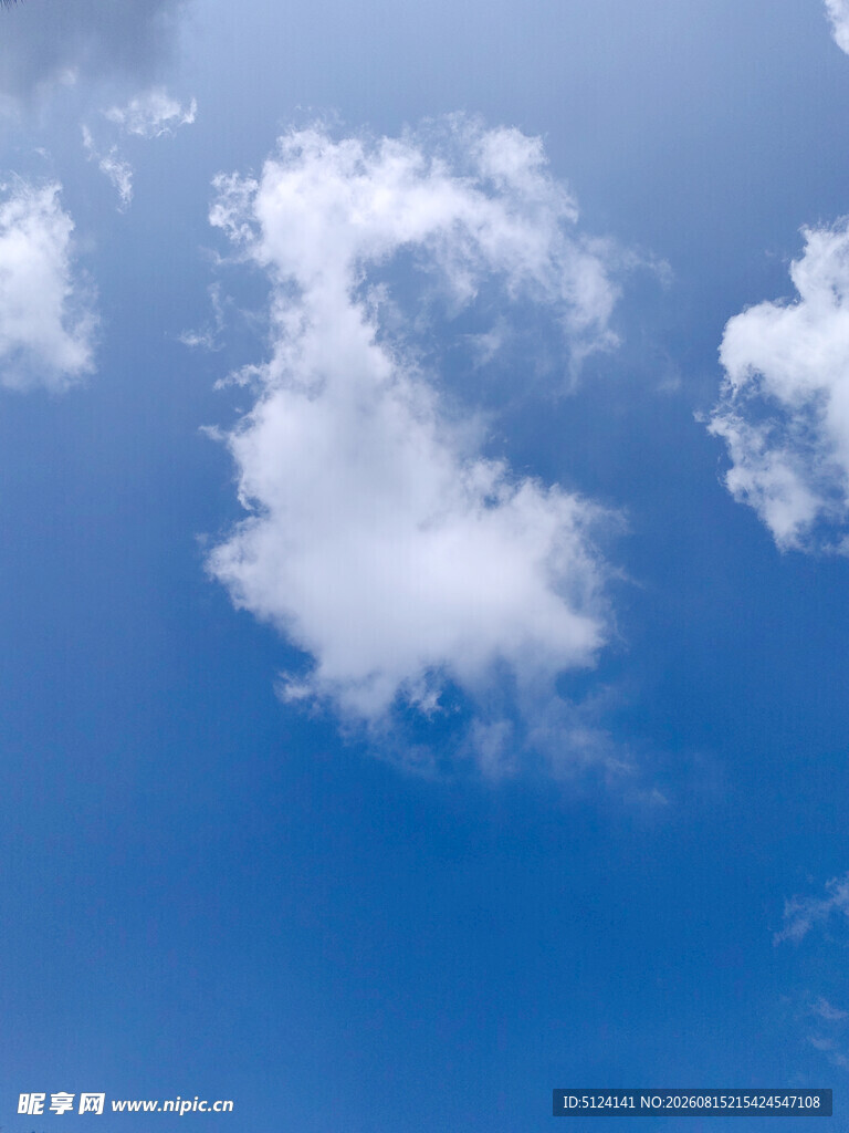 蓝天白云