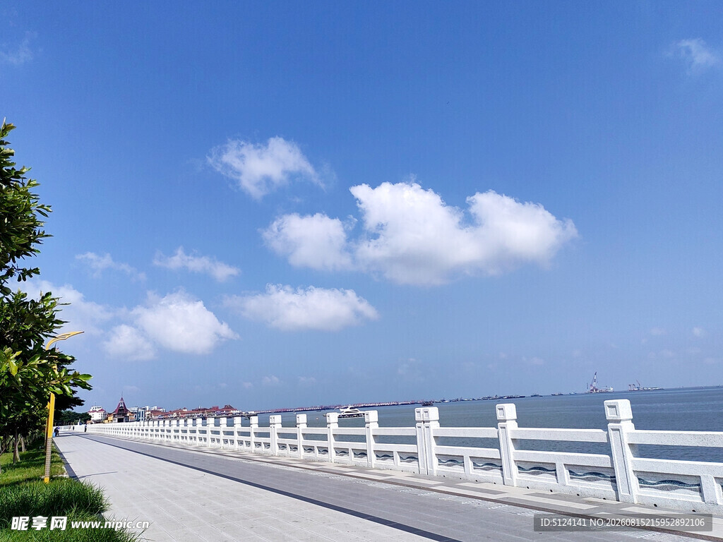 海边公路风景