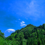 青山蓝天美景