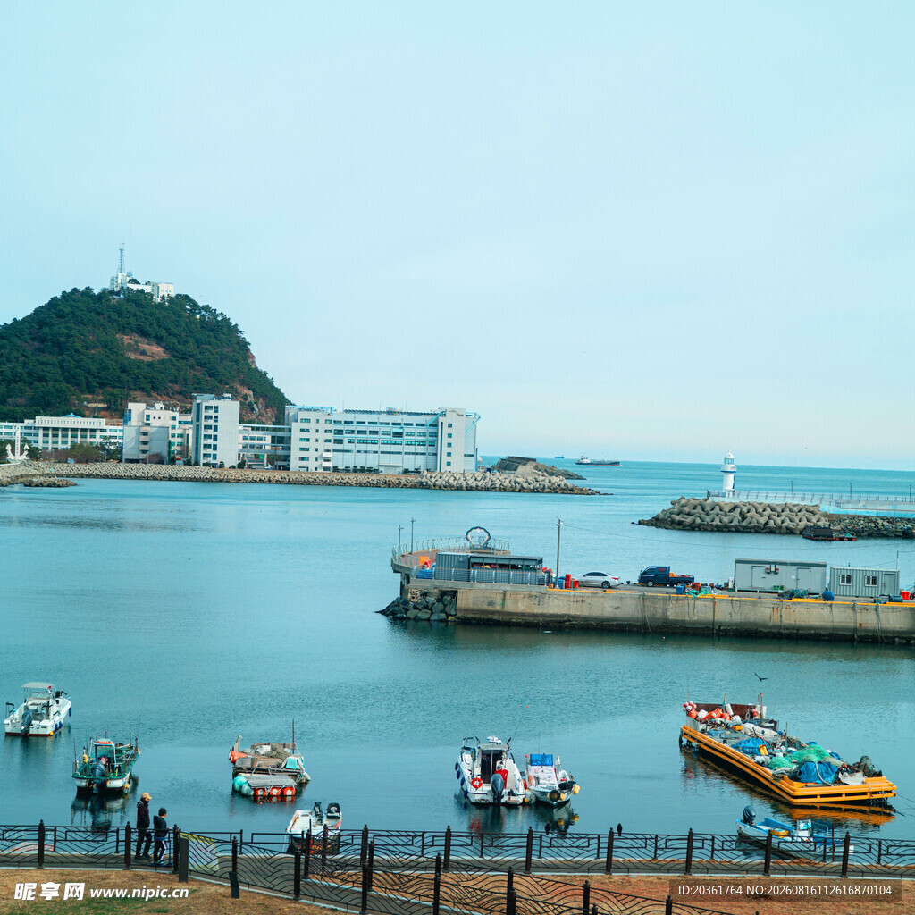 海滨码头风光