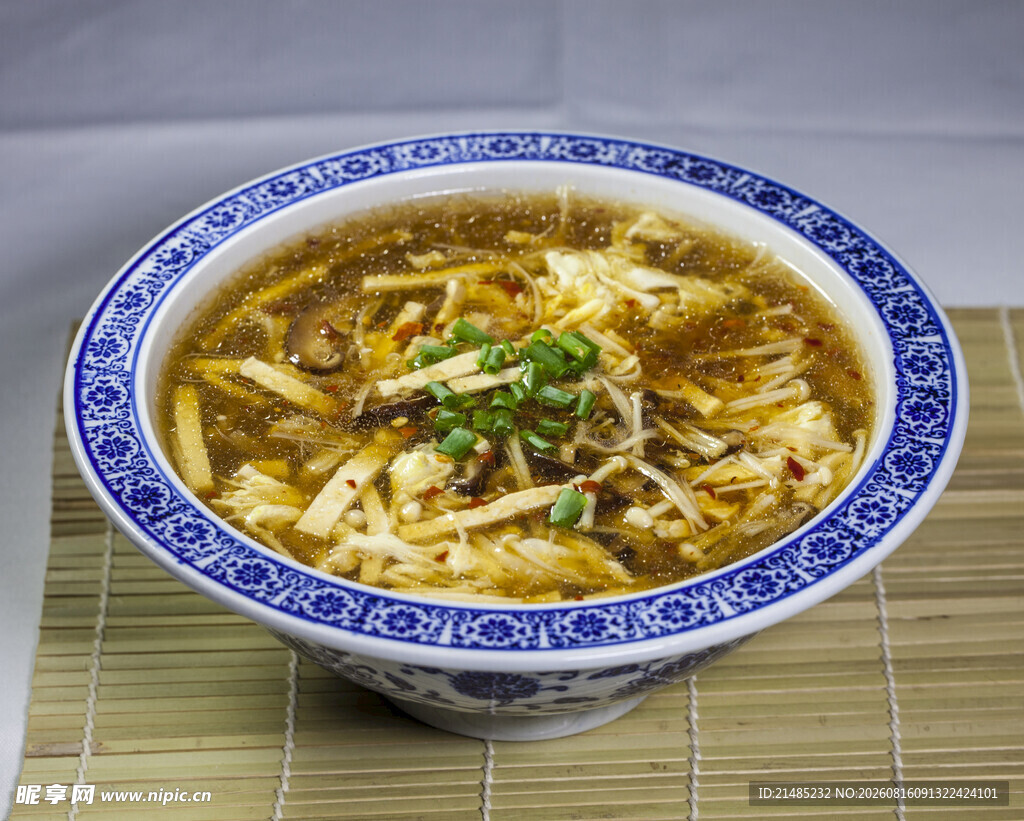 美味鸡汤面