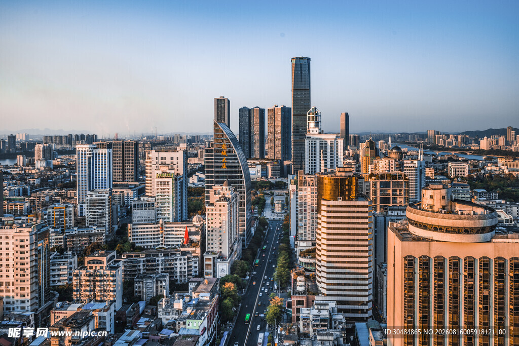 柳州城市天际线俯瞰