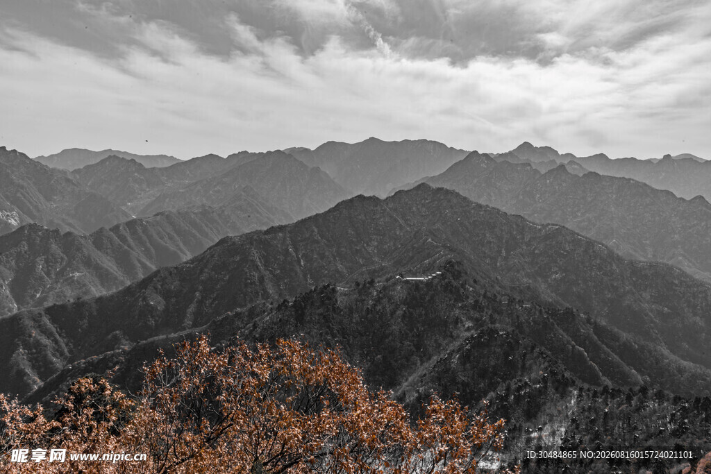 秋日长城山脉壮丽景致