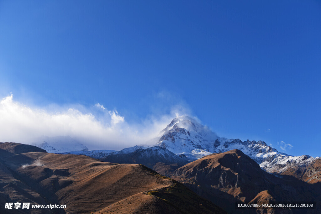 壮丽雪山美景