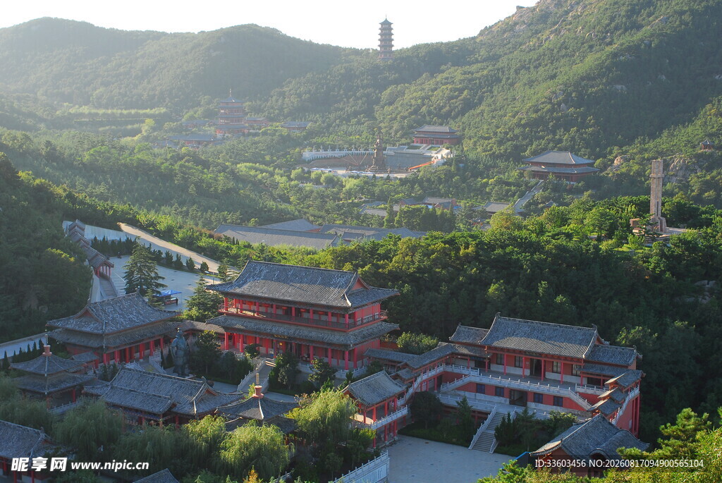 山间古建风光