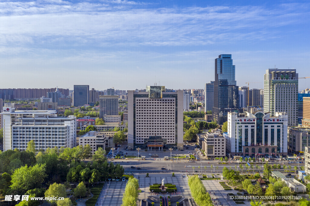 城市天际线高楼林立景观