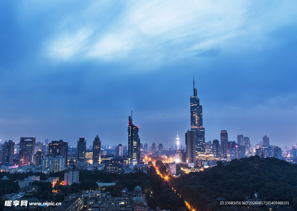 城市天际线夜景璀璨繁华