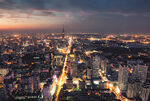 城市璀璨夜景俯瞰图