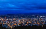城市璀璨夜景俯瞰图