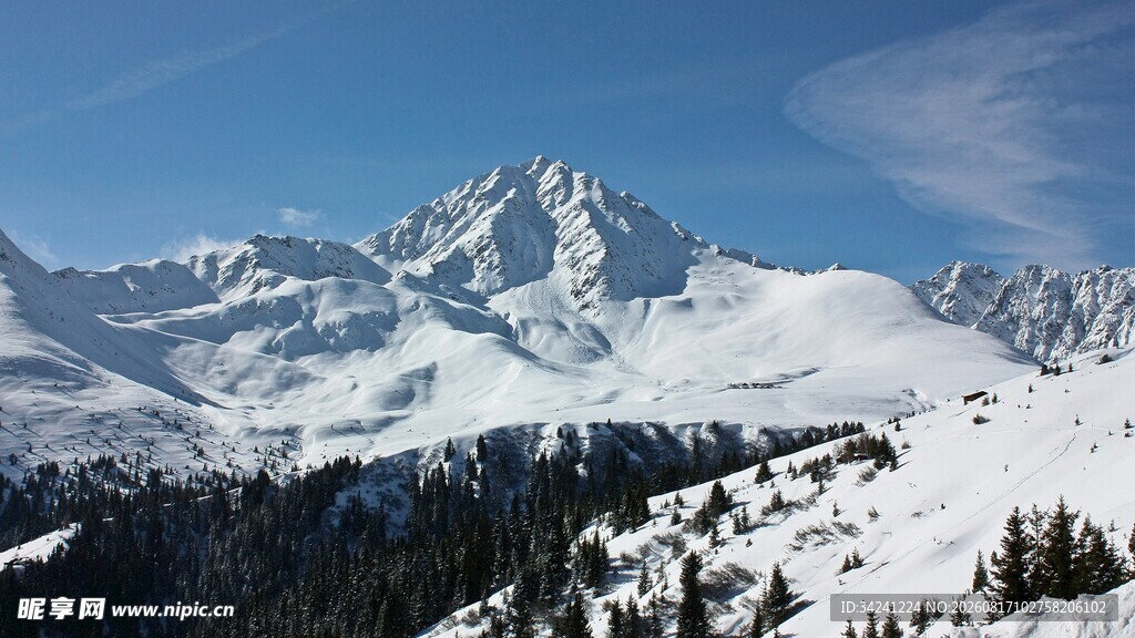 雪山壮丽景致