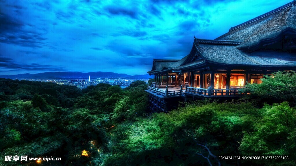 夜幕下的中式古建筑景观
