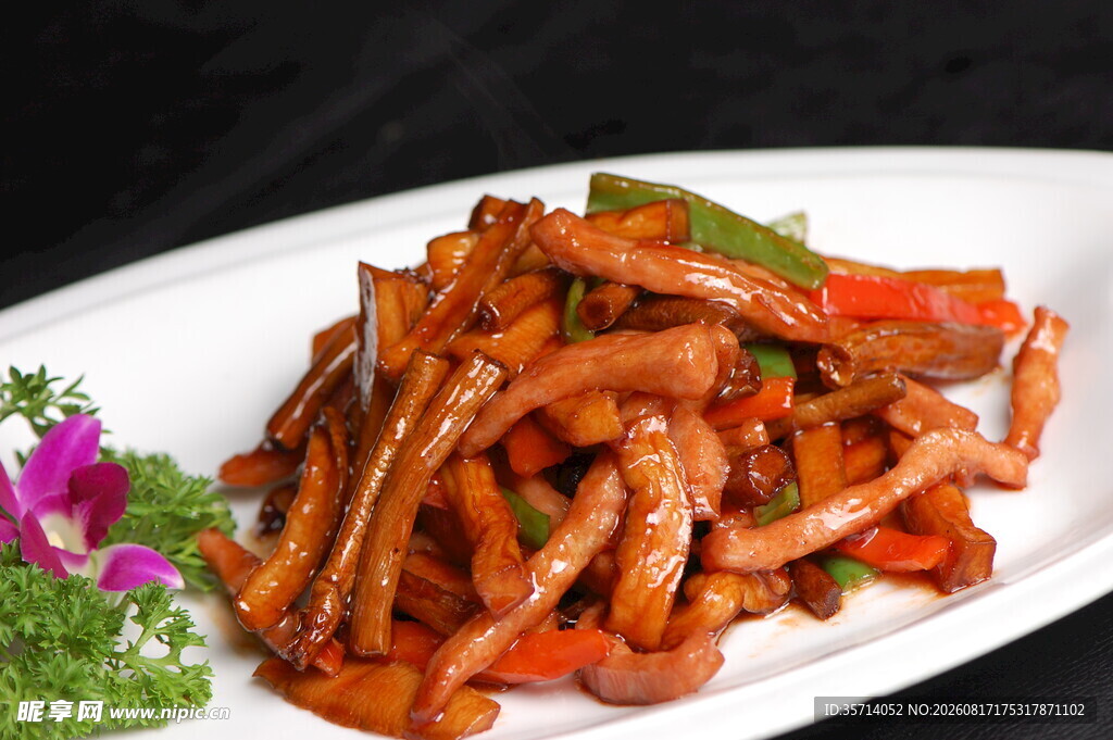 小炒松板肉