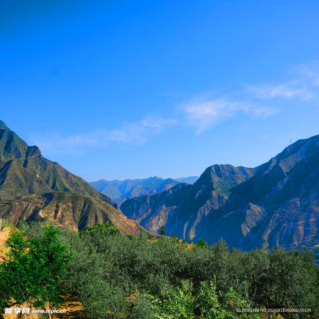 壮丽山景