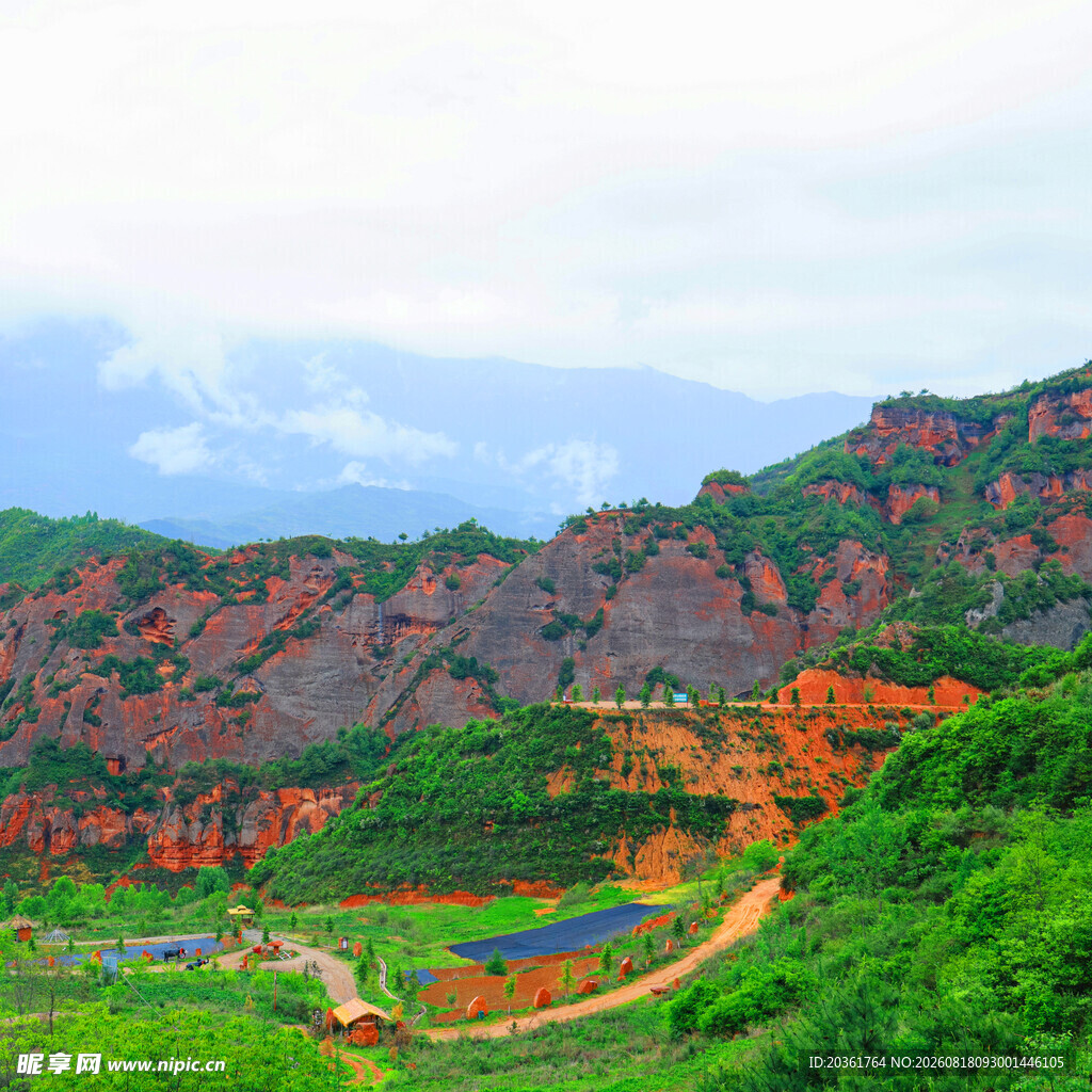 壮丽多彩的山间美景