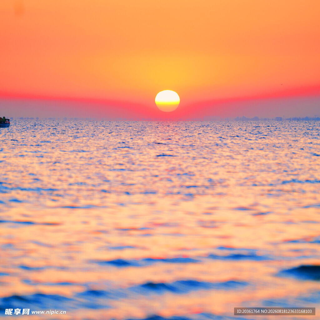海上日落美景