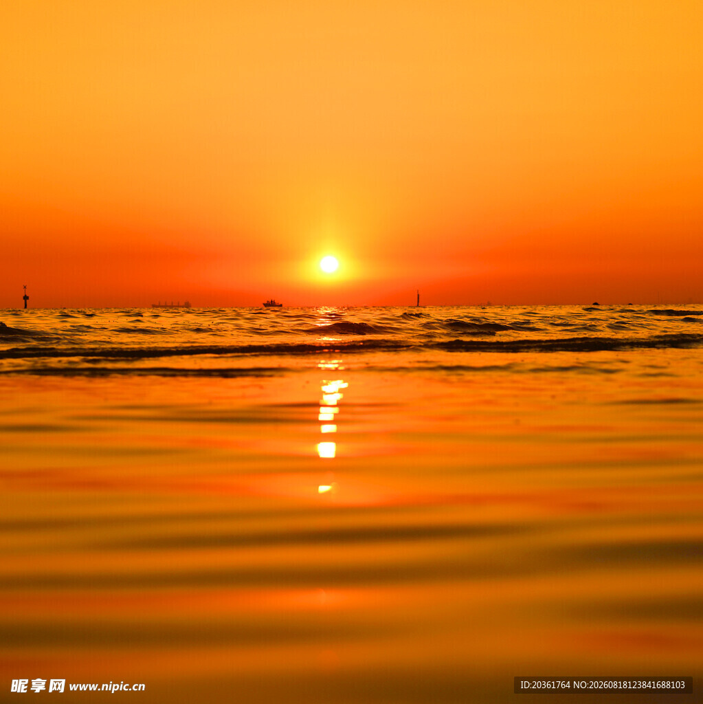 海上日落美景