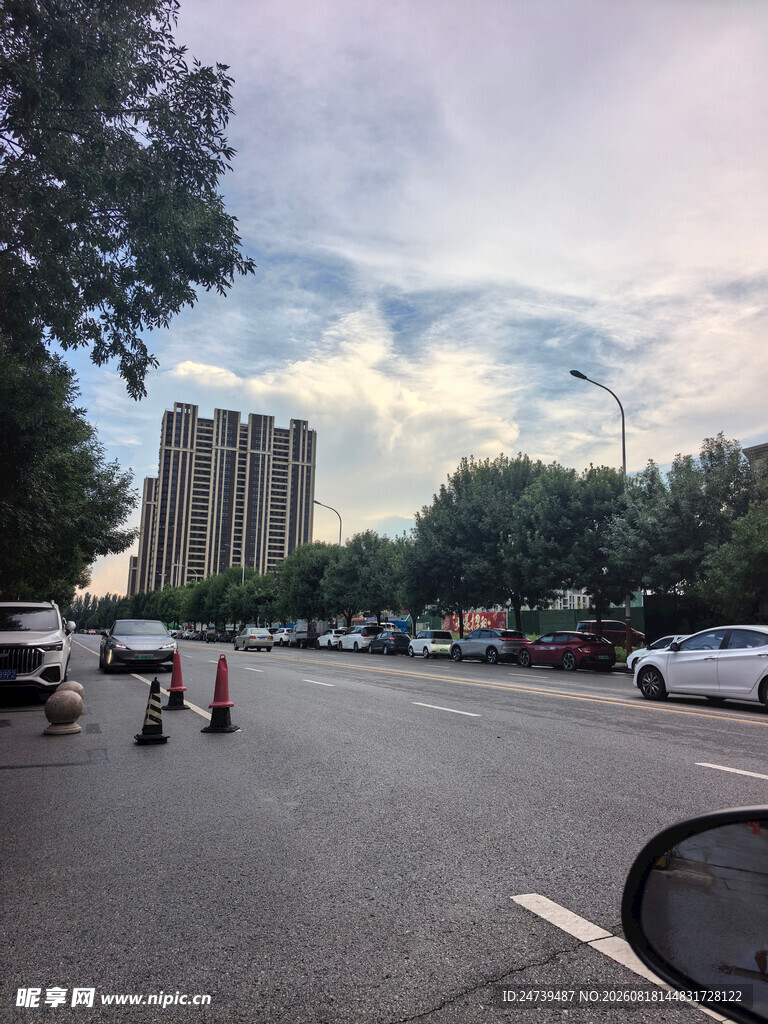 城市道路景象