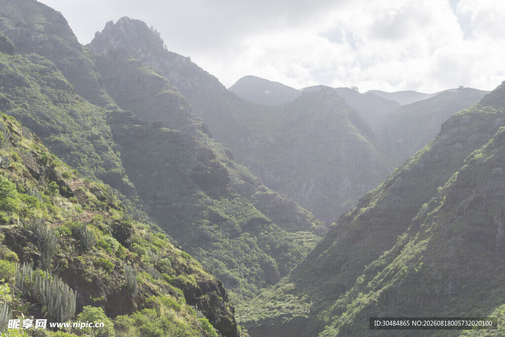 壮丽山景