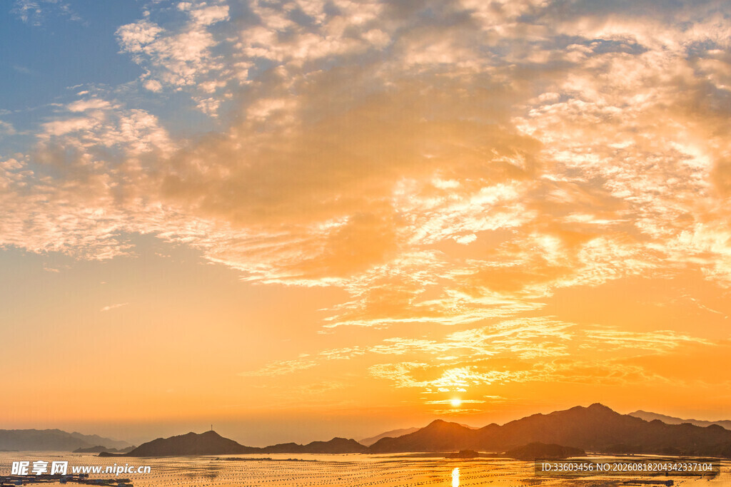 海上壮丽日出美景