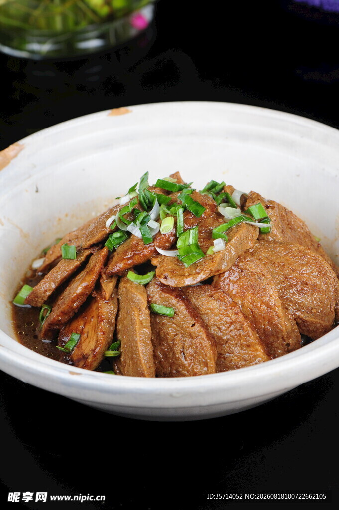 美味素鸡煲  