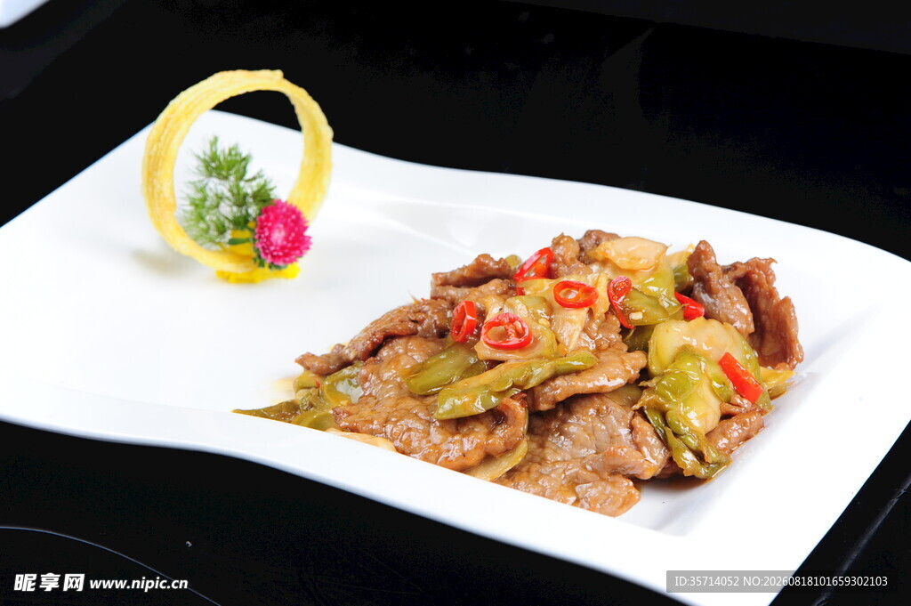 彩椒炒牛肉