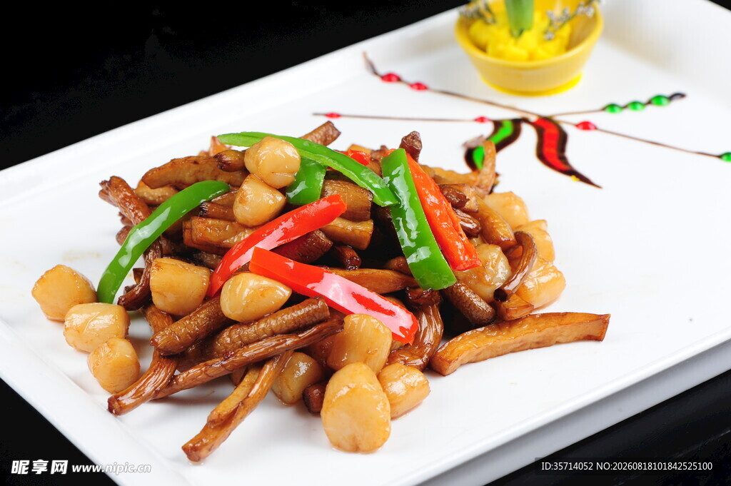 茶树菇炒鲜贝