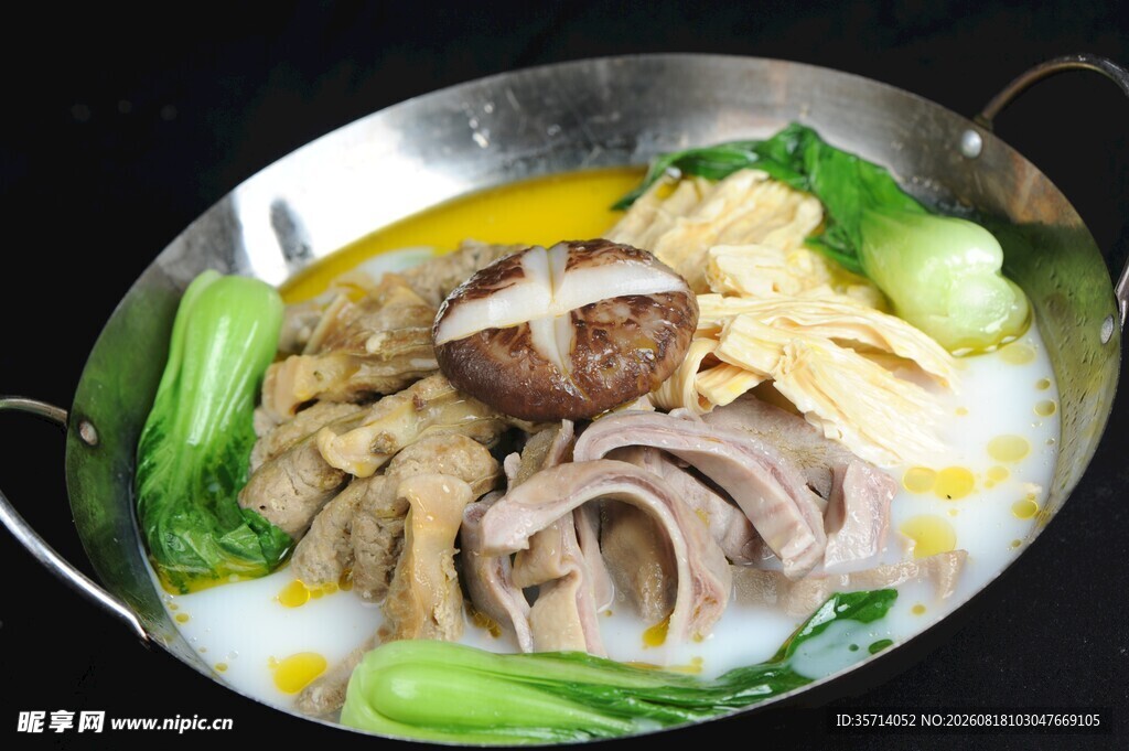 蚌肉煮猪肚