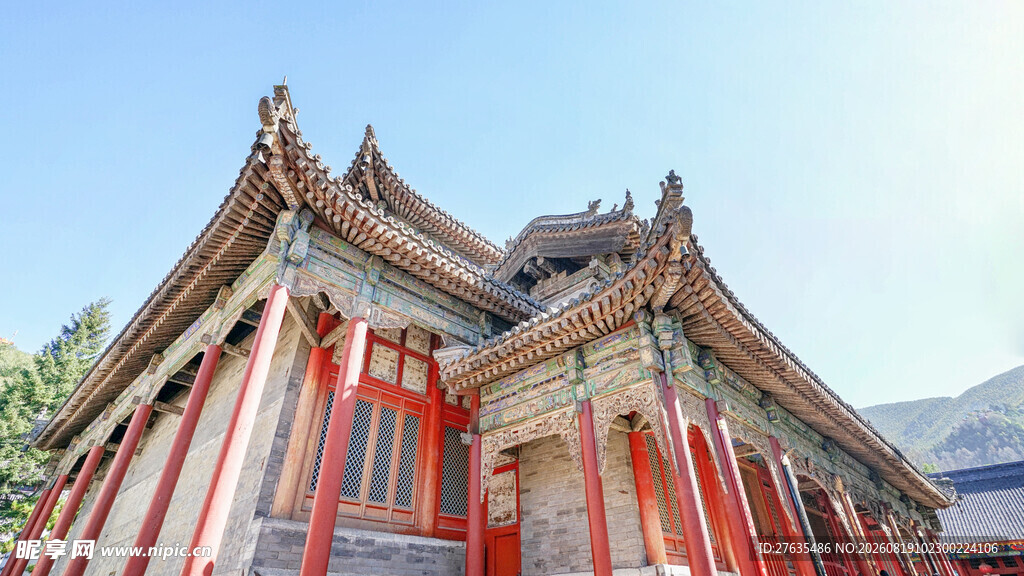 中式古建筑屋檐特写