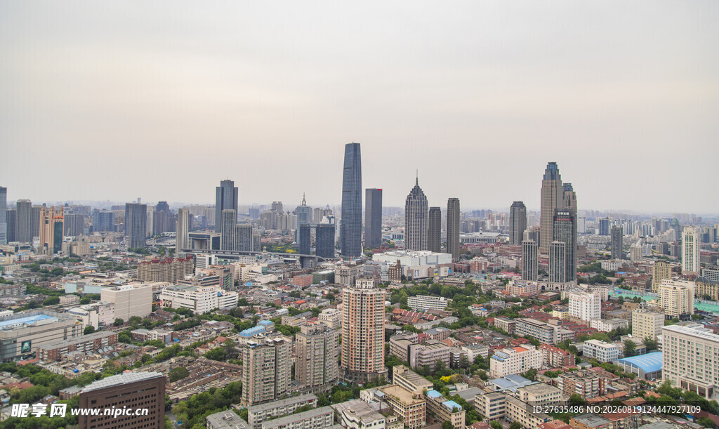 城市天际线俯瞰景观