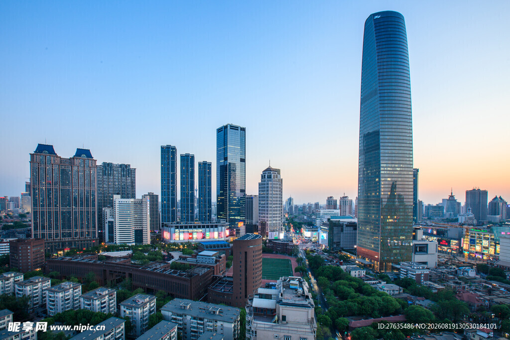 城市天际线的壮丽景观