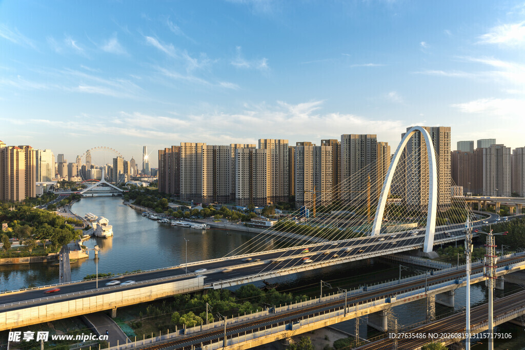 城市河畔桥梁景观