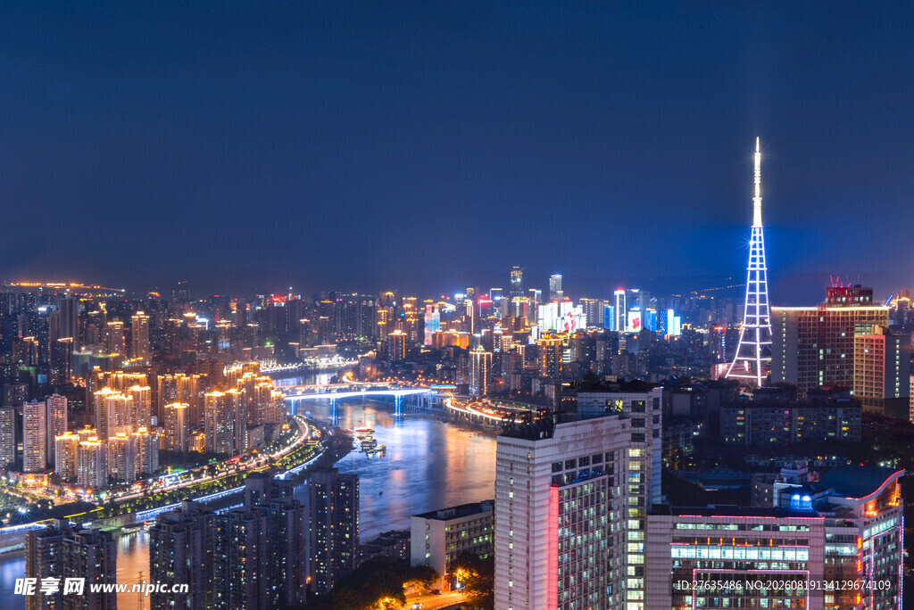 城市璀璨夜景俯瞰图