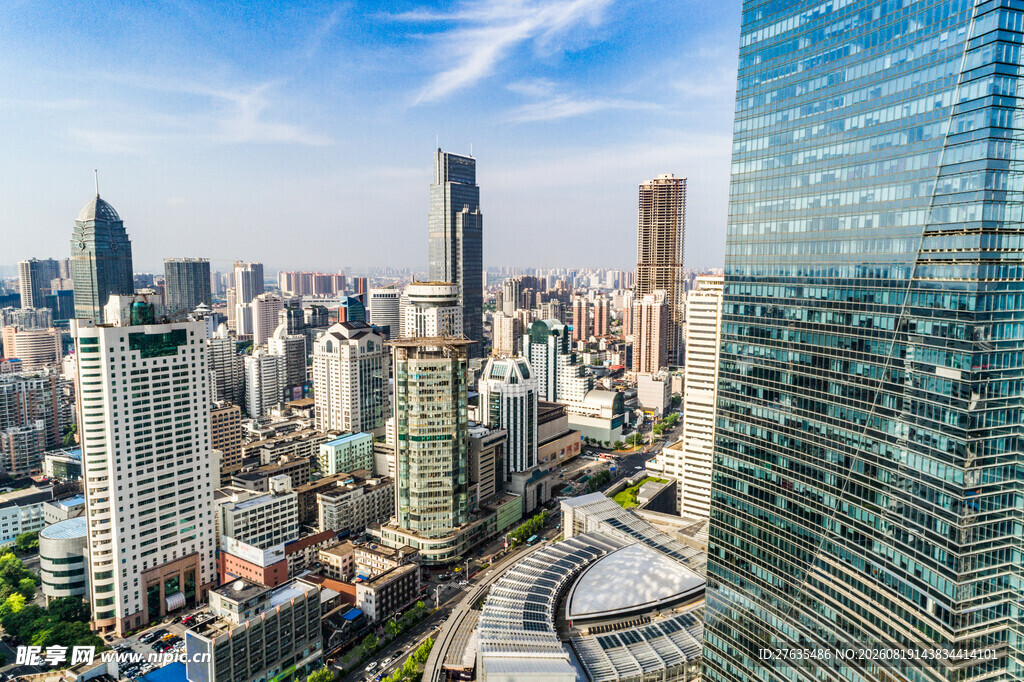 都市繁华天际线景观