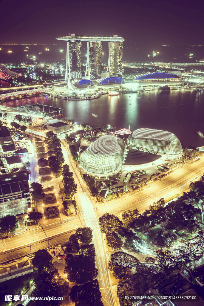 新加坡城市璀璨夜景俯瞰