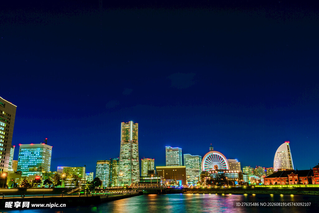 璀璨都市夜景河畔风光