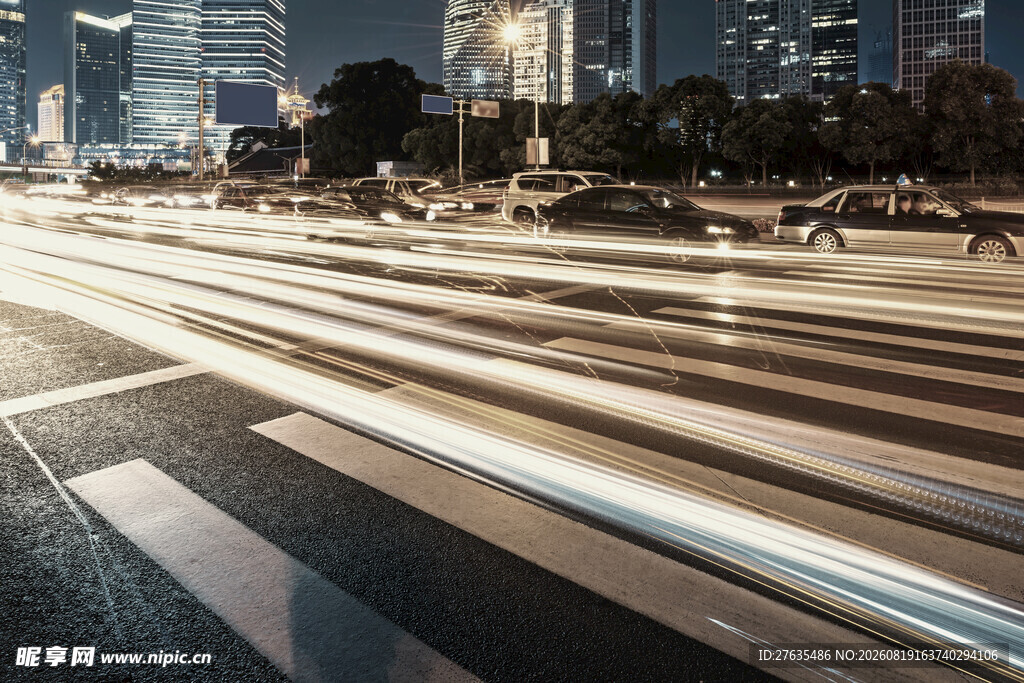 城市道路车流光影夜景