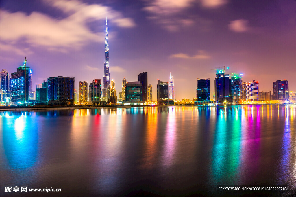 迪拜城市夜景绚丽风光